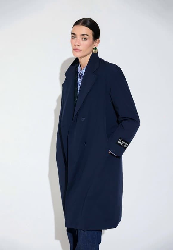 Anorak LOLA CASADEMUNT LF2601006 tejido técnico con acolchado navy - Imagen 1