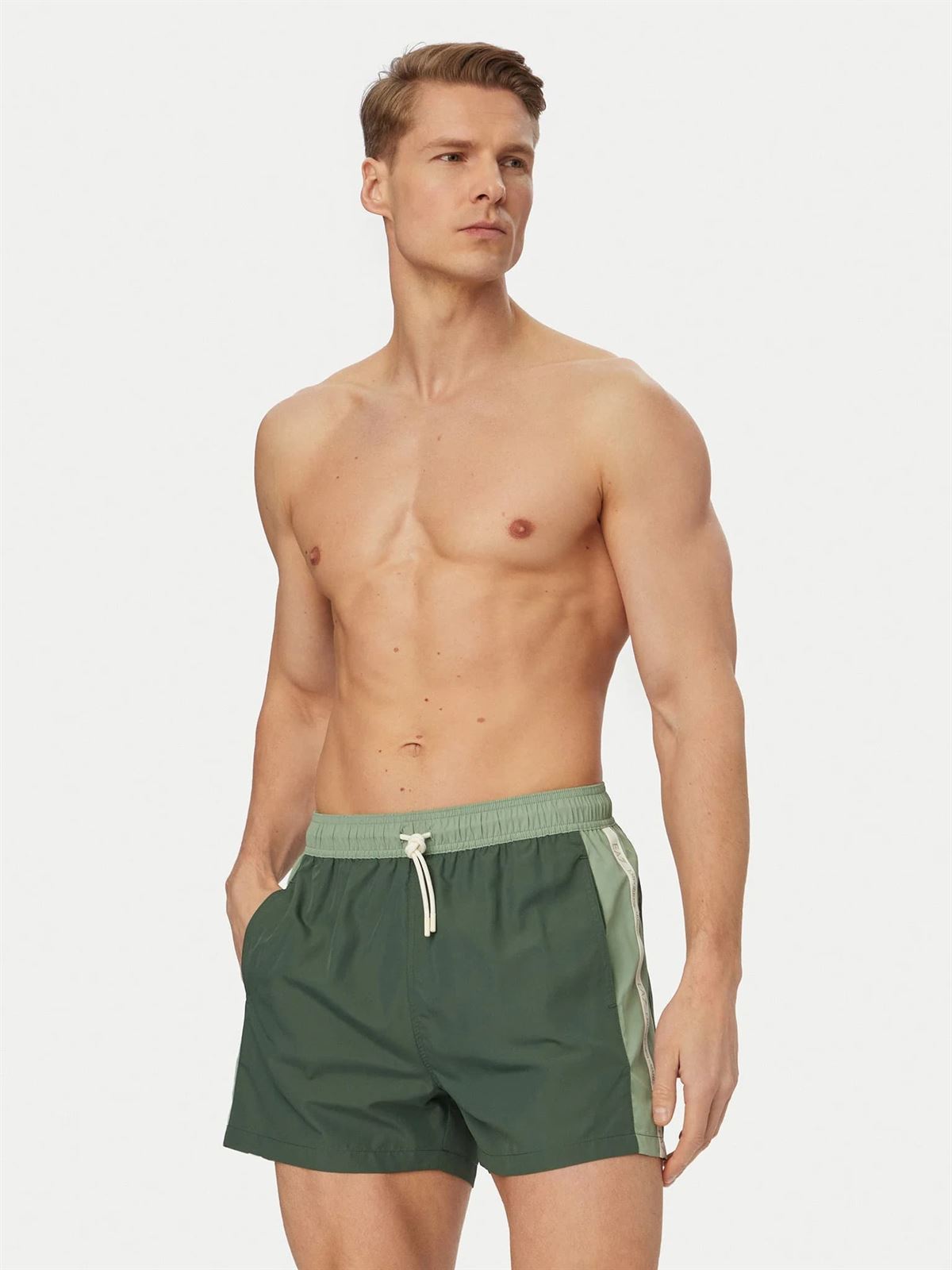Bañador EA7 Emporio Armani Cilantro/Green Bay 7M001679 AF21070 M7130 - Imagen 2