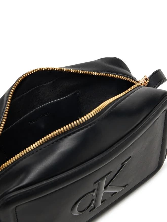 Bolso Calvin Klein Black Bold CK Camera Bag LV04F3320G UB1 - Imagen 6