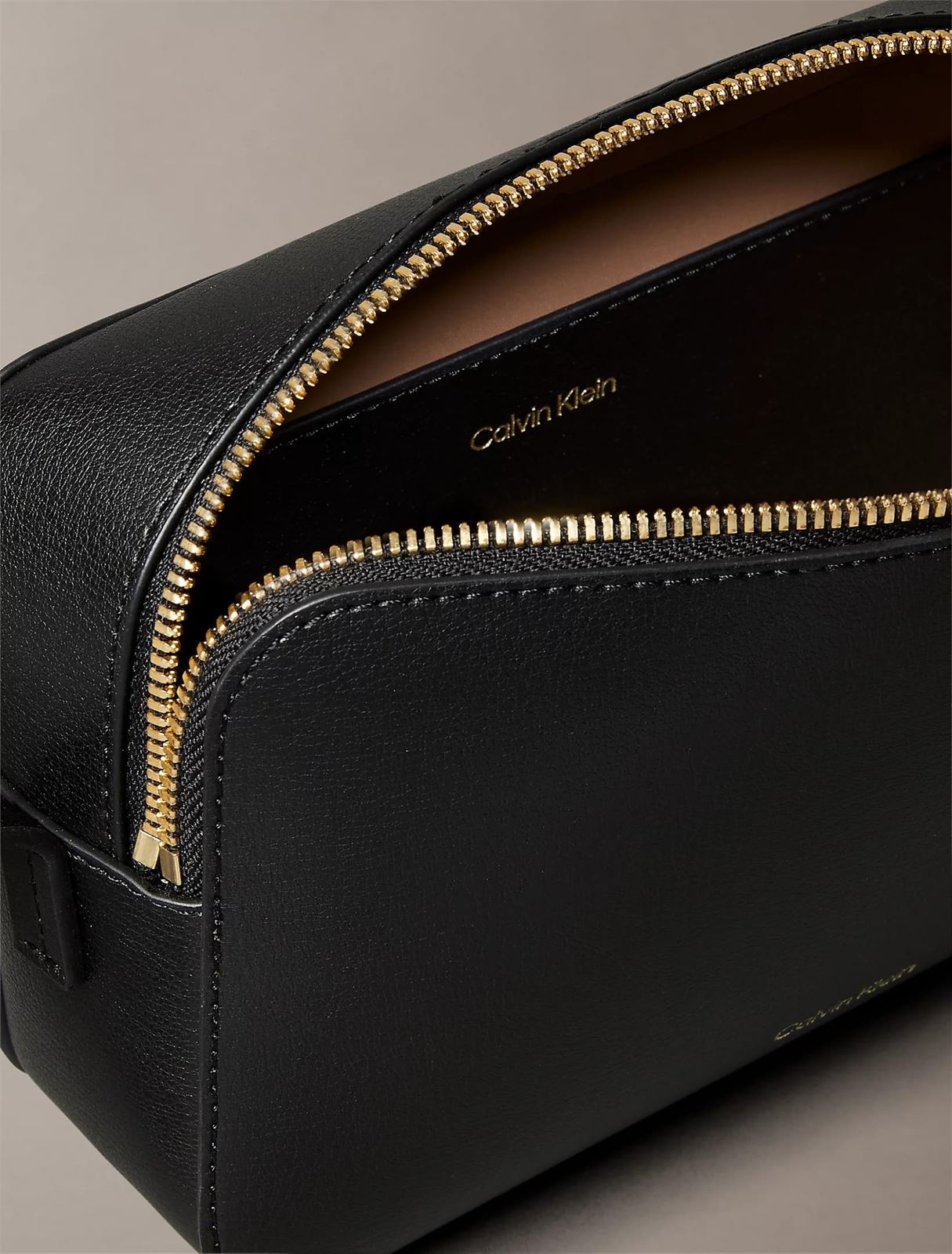 Bolso CALVIN KLEIN LV04F3276G 332 Black - Imagen 3