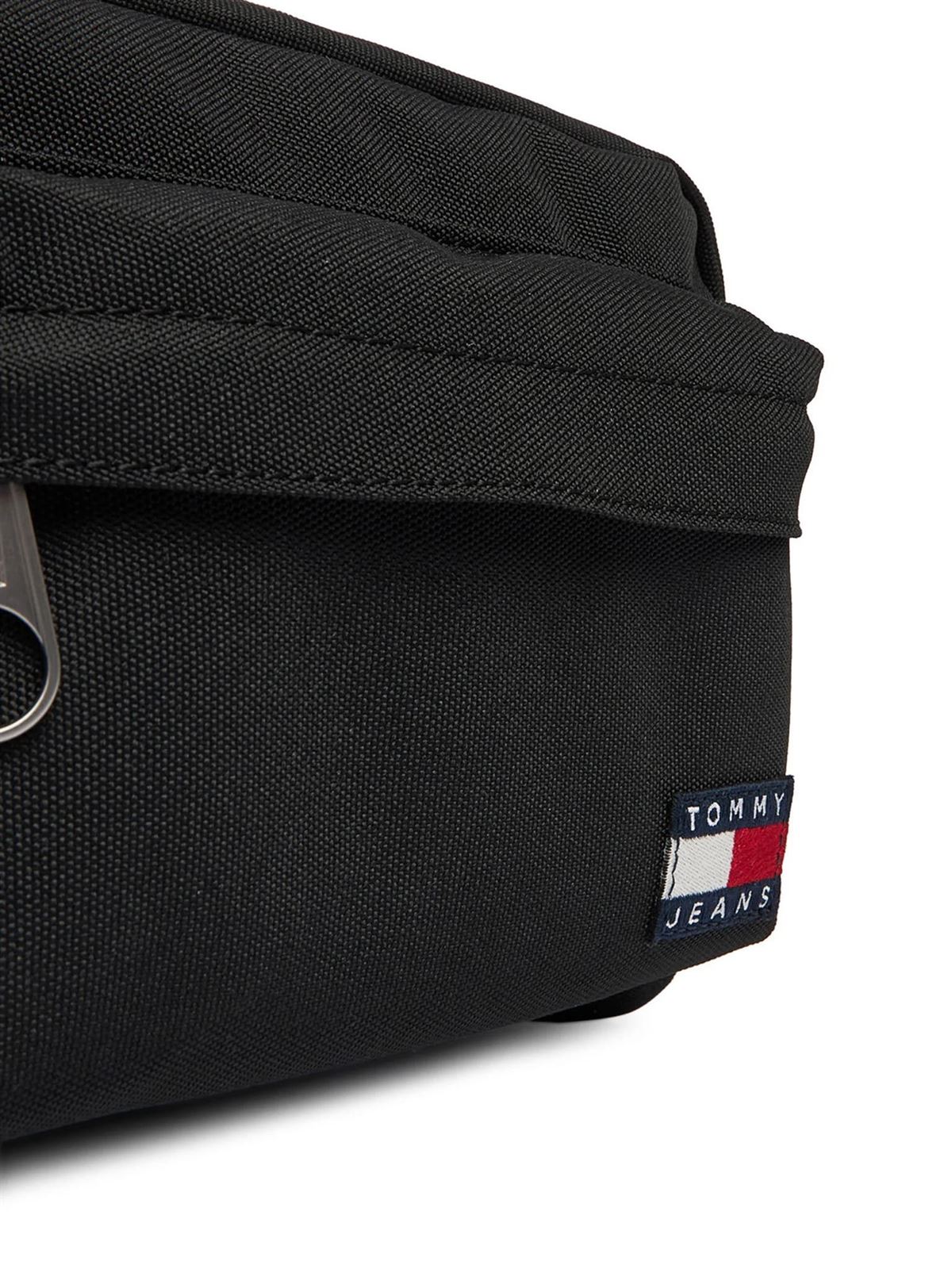 Bolso TOMMY JEANS AW0AW18462 BDS negro - Imagen 3