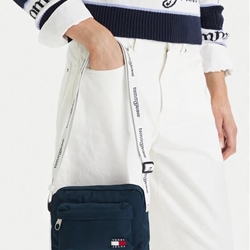 Bolso TOMMY JEANS AW0AW18462 C1G dark night navy - Imagen 1