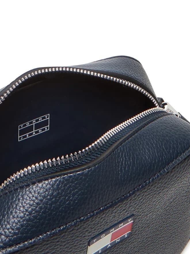 Bolso Tommy Jeans Tjw Must Camera Bag AW0AW17543 C1G - Imagen 5