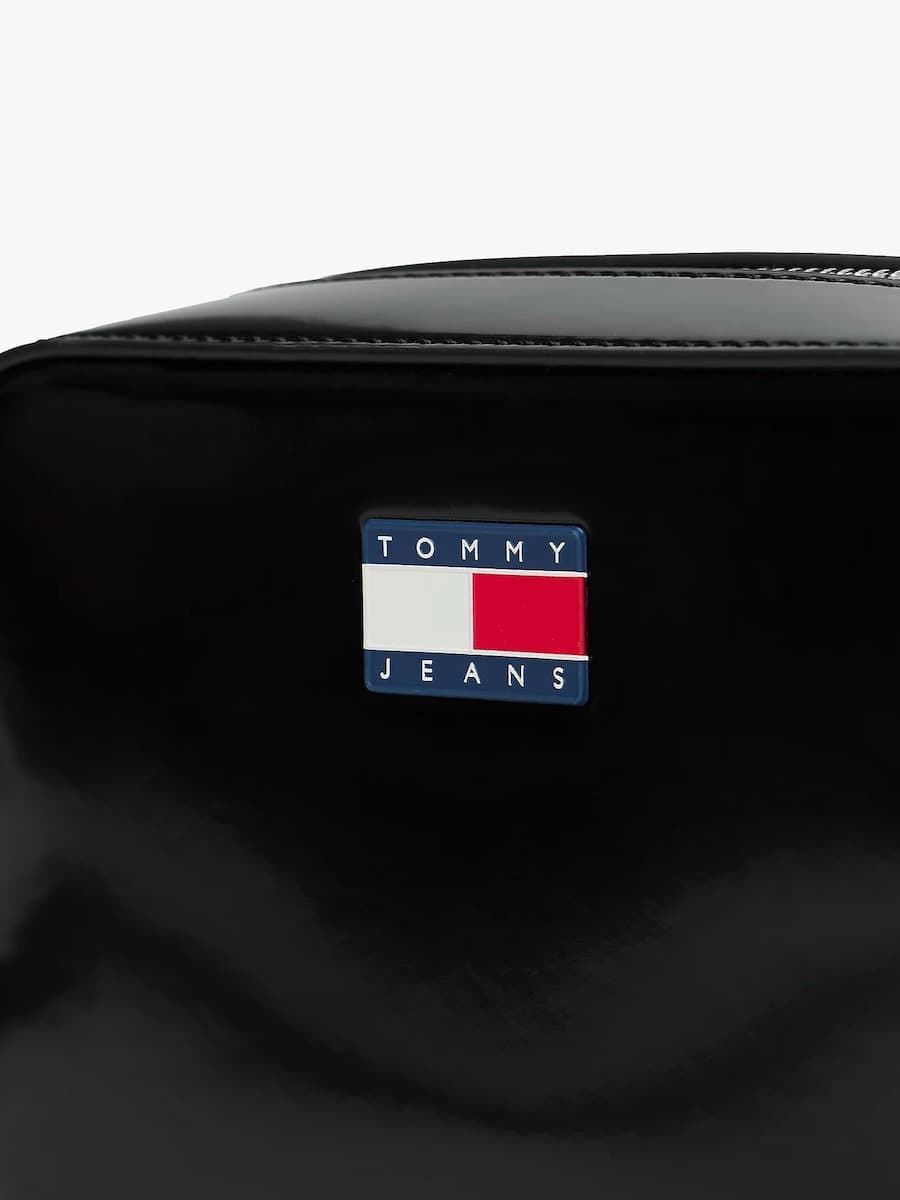 Bolso Tommy Jeans Tjw Must Camera Bag AW0AW17864 BDS - Imagen 5