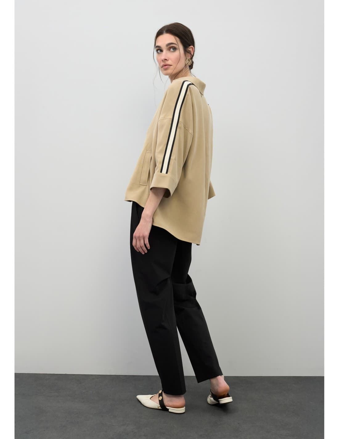 Camisa LOLA CASADEMUNT LS2615100 001 crudo - Imagen 3