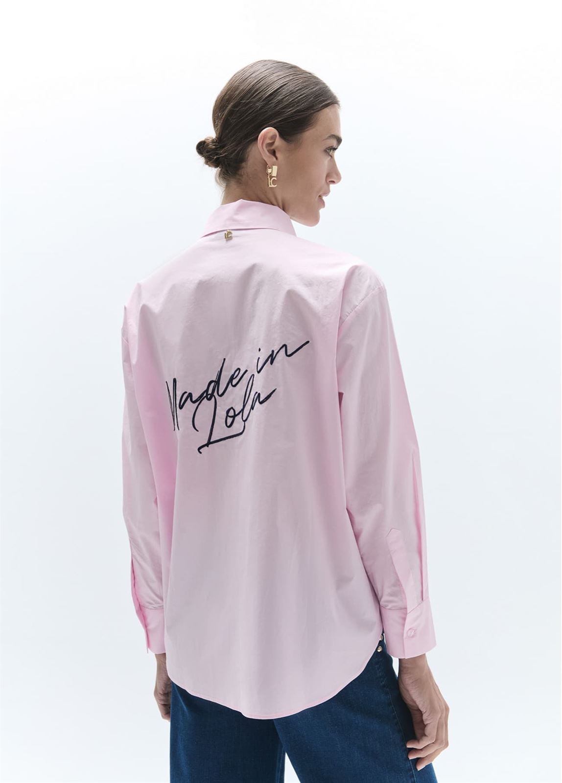 Camisa Lola Casademunt popelín con detalles y parches LF2615021 - Imagen 2