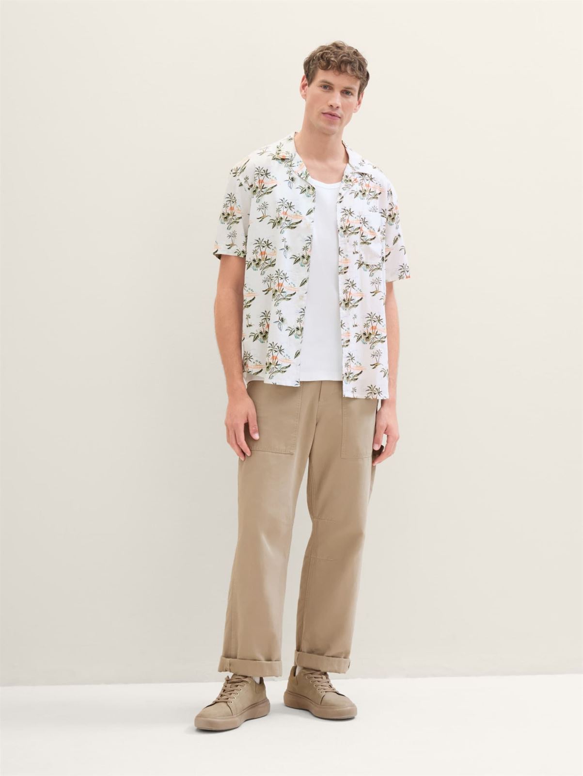 Camisa Tom Tailor 1040992 35054 relaxed viscose, white tropical print - Imagen 1