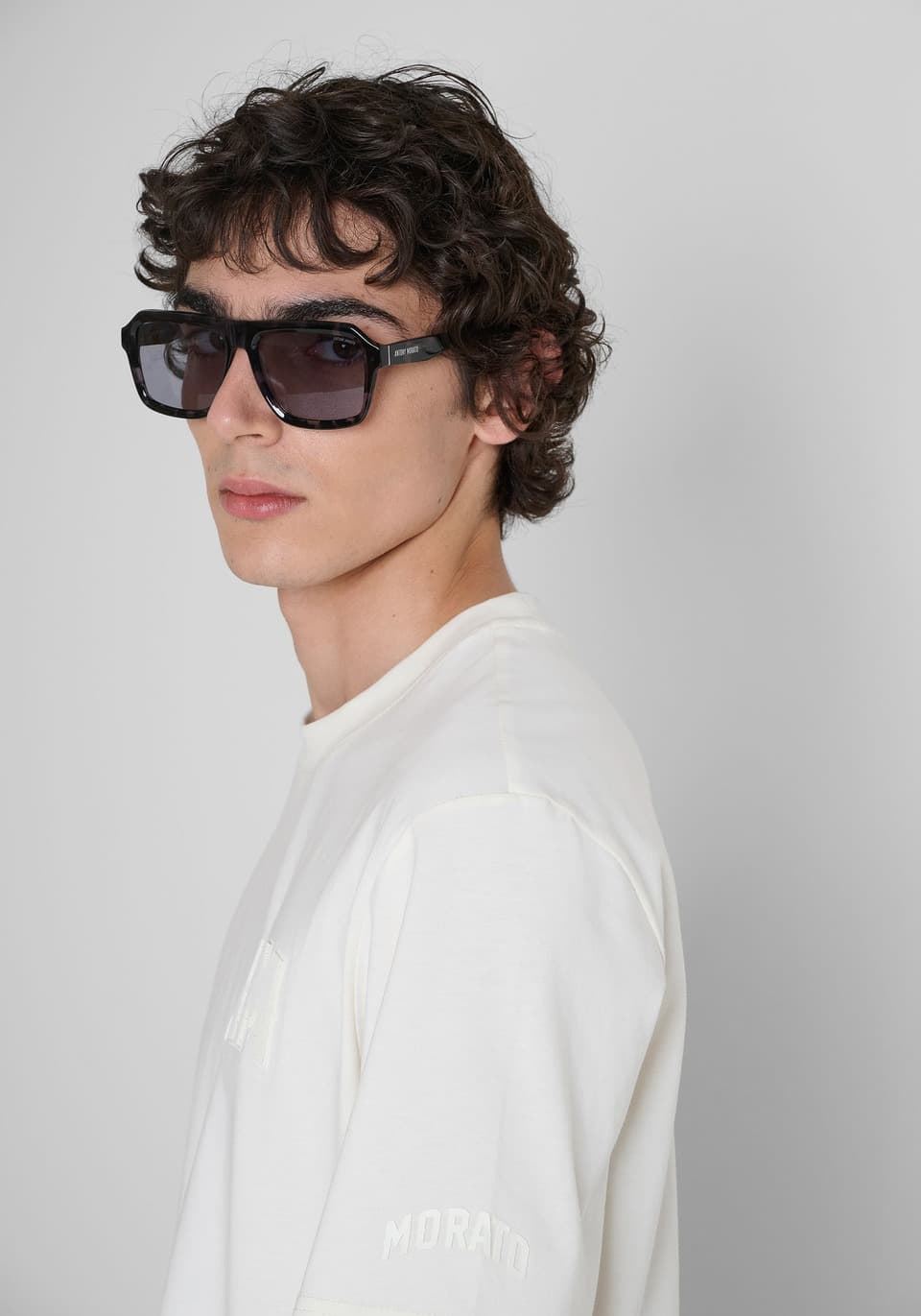 Camiseta Antony Morato Early MMKS02689 FA100240 1021 - Imagen 4