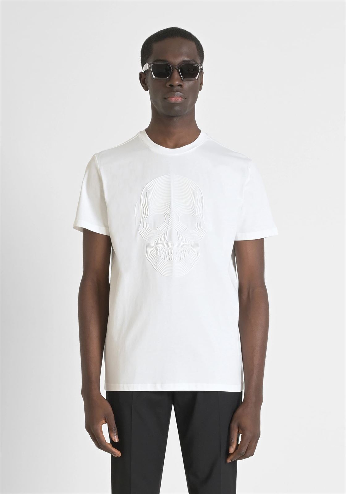 Camiseta Antony Morato MMKS02486 FA100240 1011 crema - Imagen 1