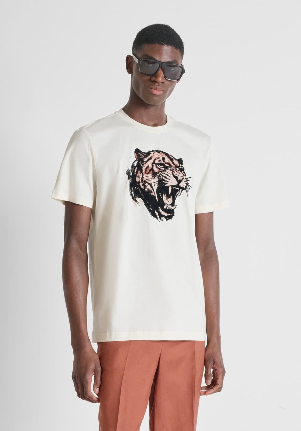 Camiseta ANTONY MORATO MMKS02651 FA100144 1021 manteca - Imagen 2