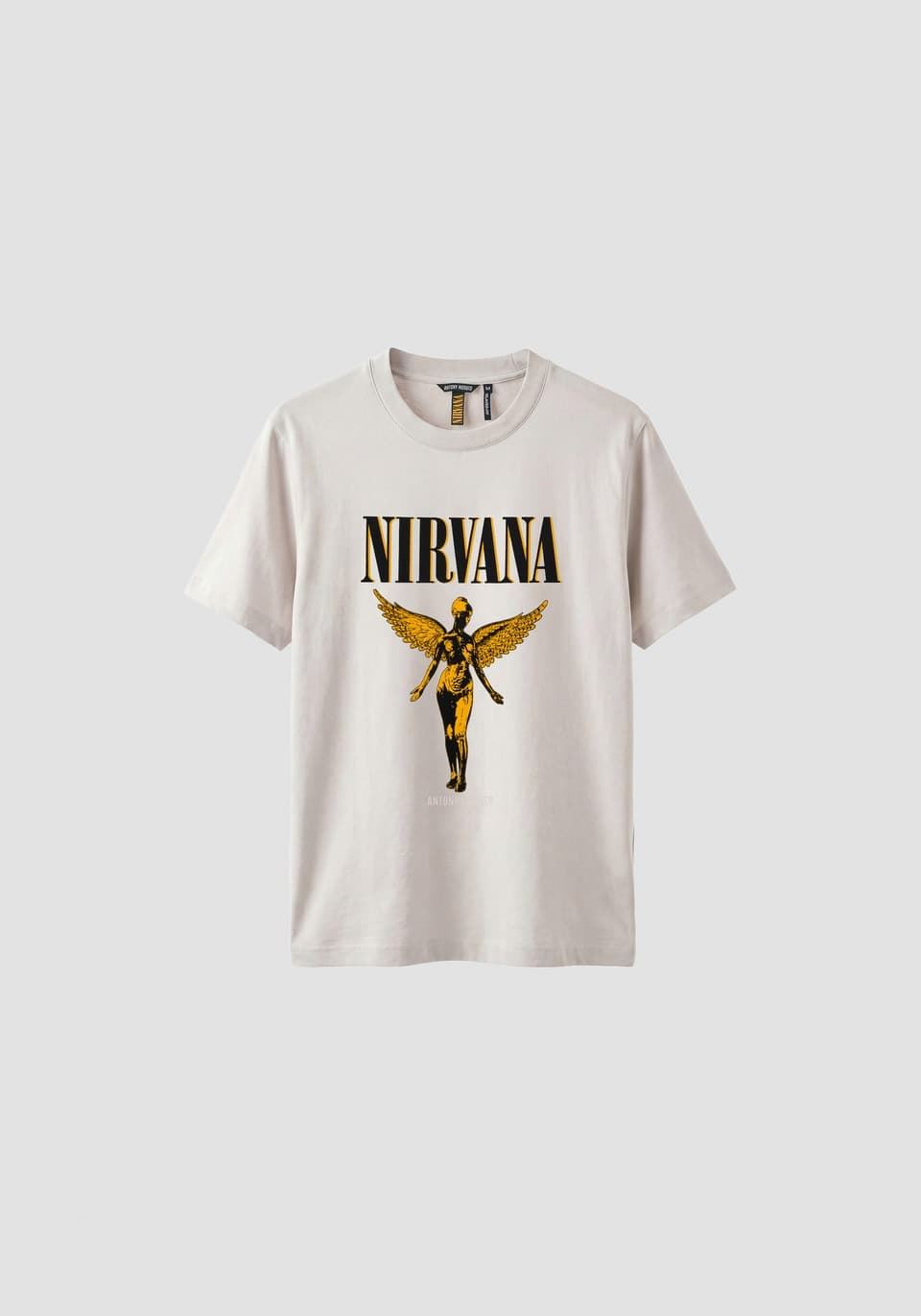 Camiseta Antony Morato Nirvana Chalk MMKS02717 FA100240 1018 - Imagen 1