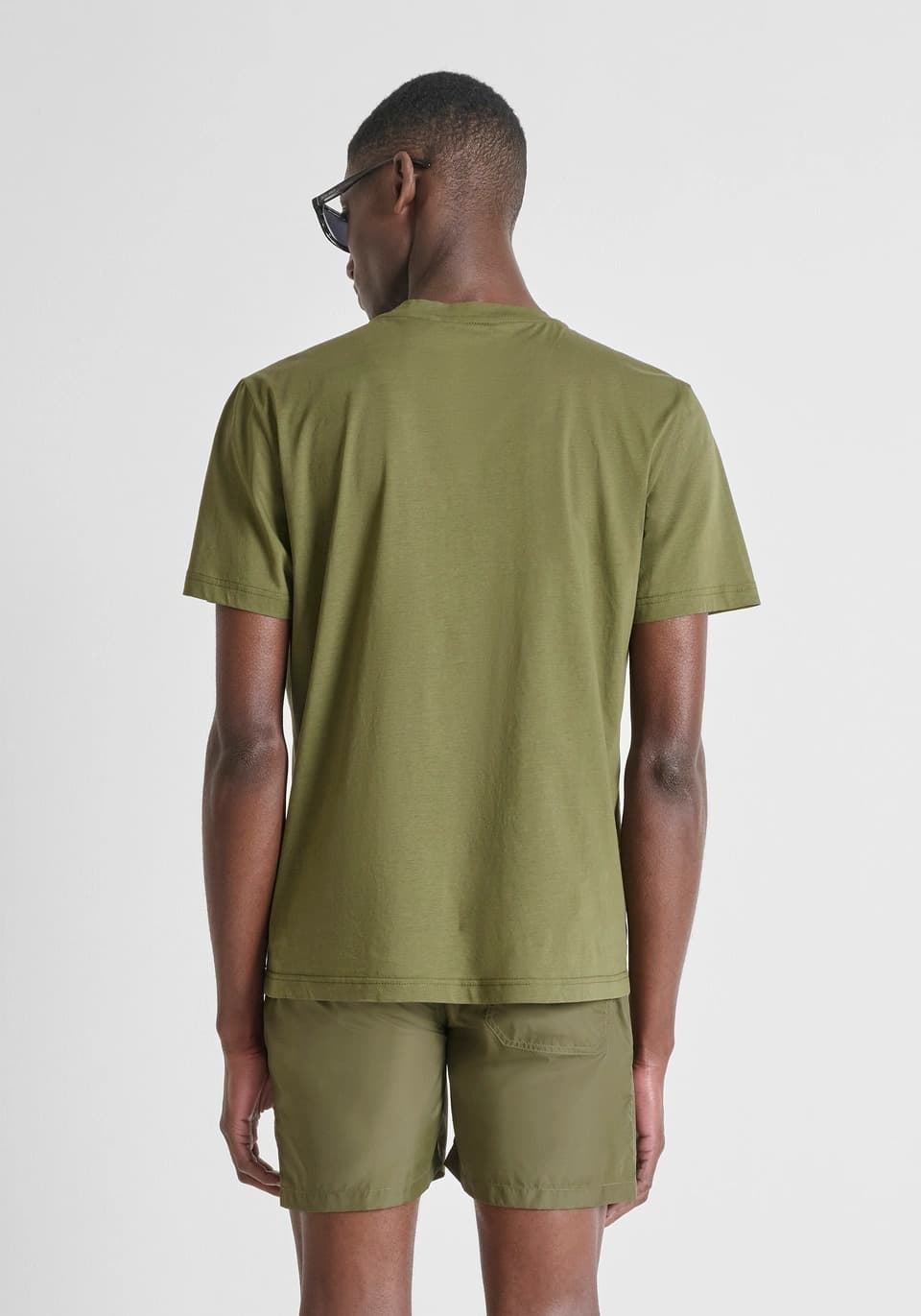 Camiseta Antony Morato Regular Beachwear MMKS02685 FA100252 4096 - Imagen 3