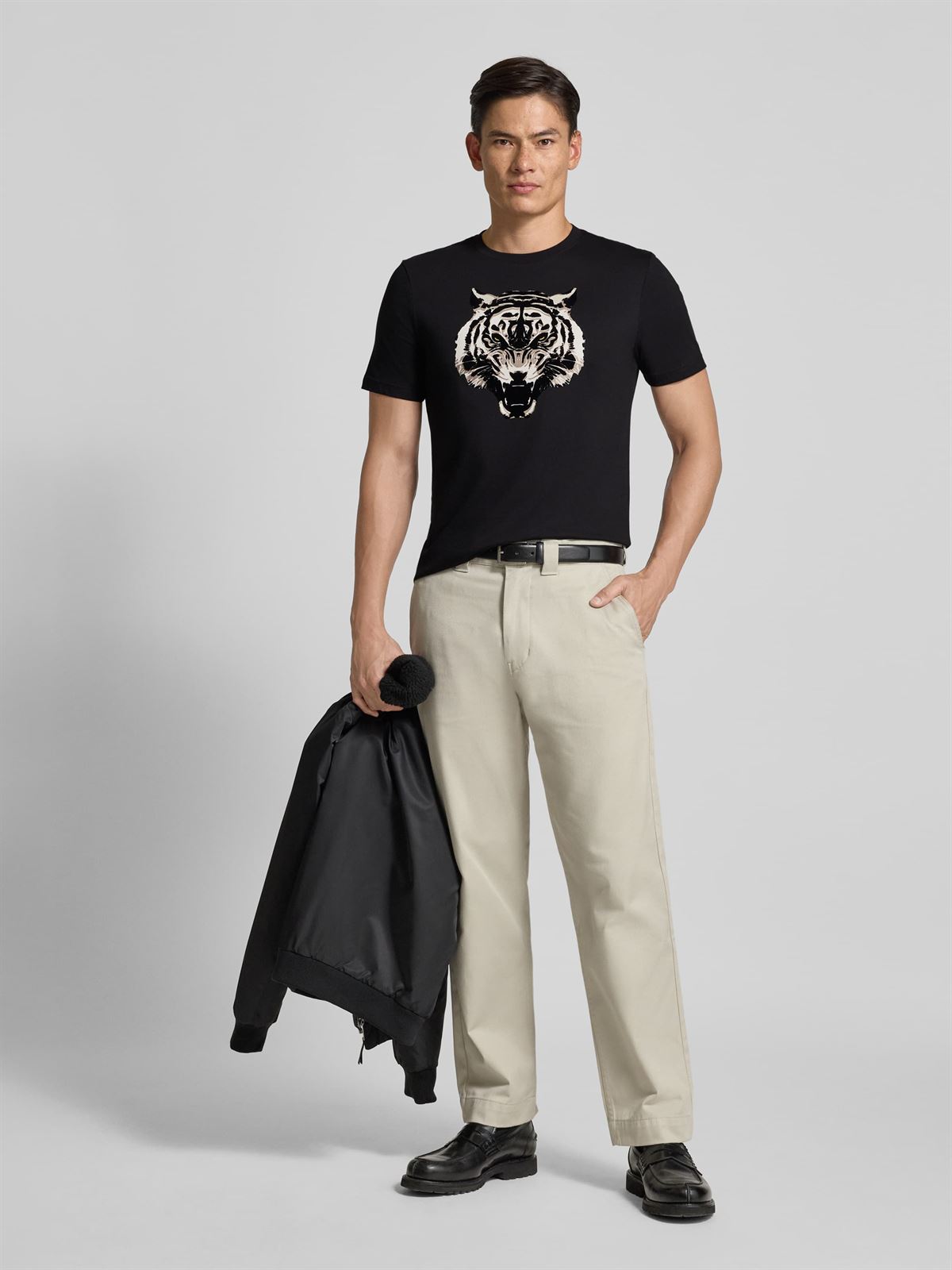 Camiseta Antony Morato Regular Fit Negro MMKS02582 FA100240 9000 - Imagen 1