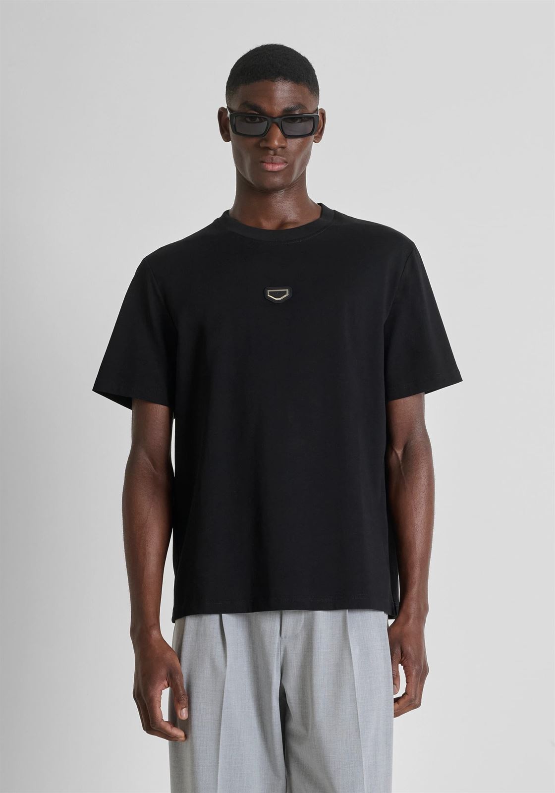 Camiseta Antony Morato Relaxed Fit Black MMKS02612 FA100258 9000 - Imagen 2