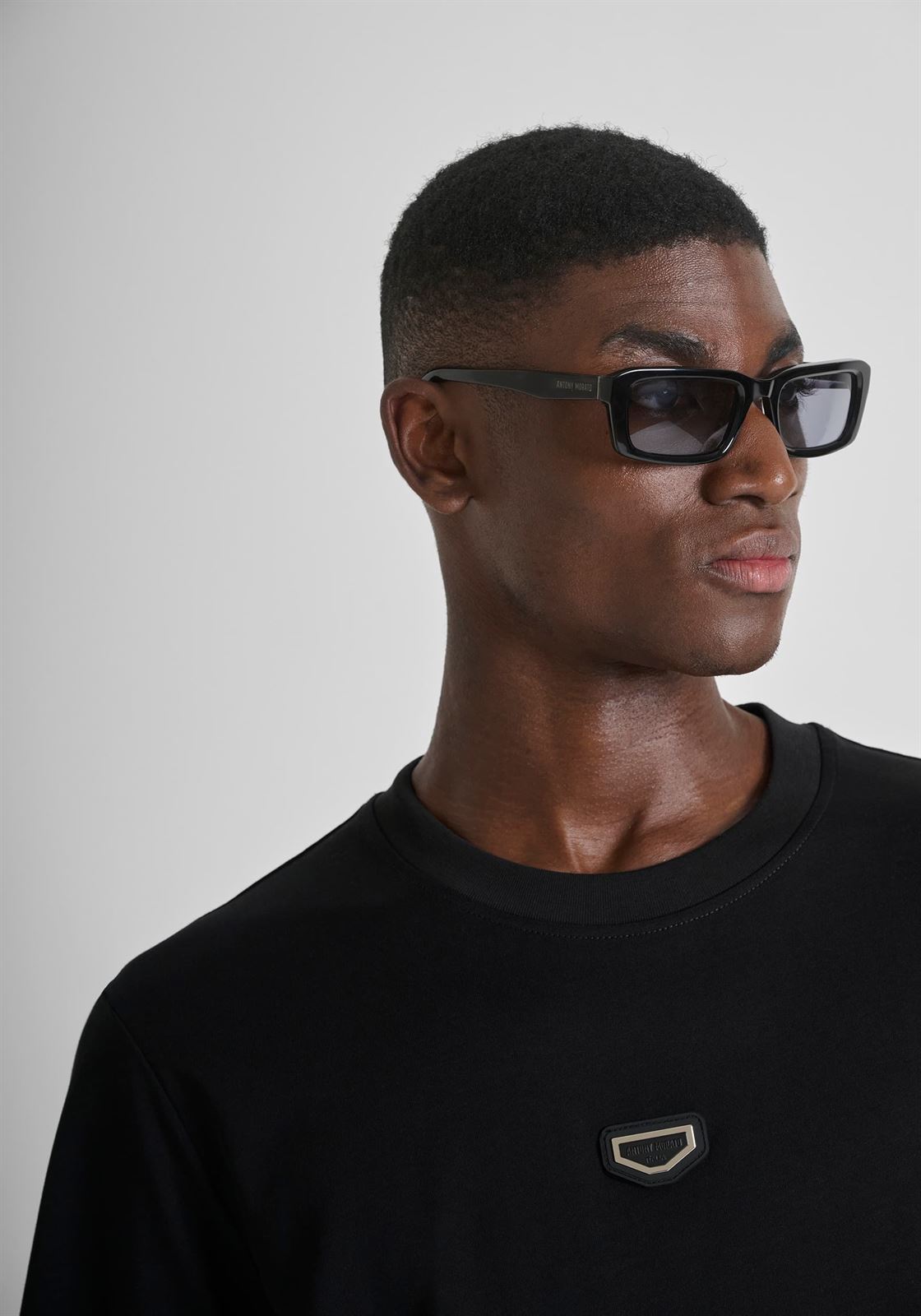 Camiseta Antony Morato Relaxed Fit Black MMKS02612 FA100258 9000 - Imagen 4