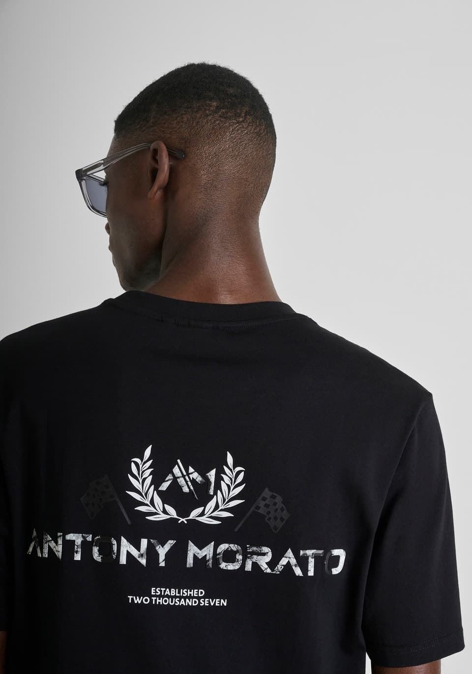 Camiseta Antony Morato Relaxed Fit Black MMKS02614 FA100240 9000 - Imagen 2