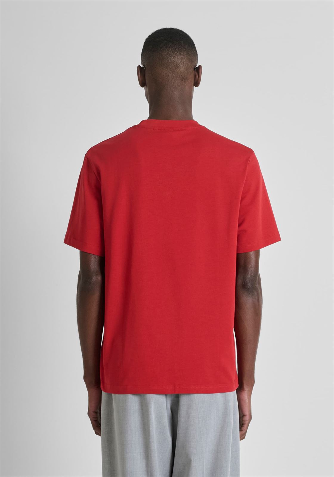 Camiseta Antony Morato Relaxed Fit Cereza MMKS02612 FA100258 5107 - Imagen 3