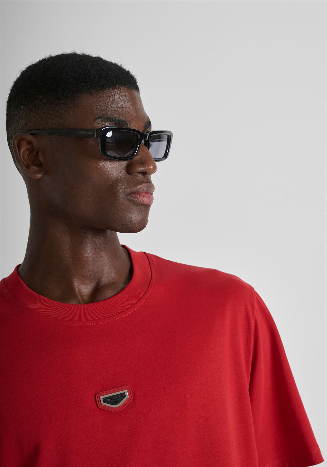 Camiseta Antony Morato Relaxed Fit Cereza MMKS02612 FA100258 5107 - Imagen 4