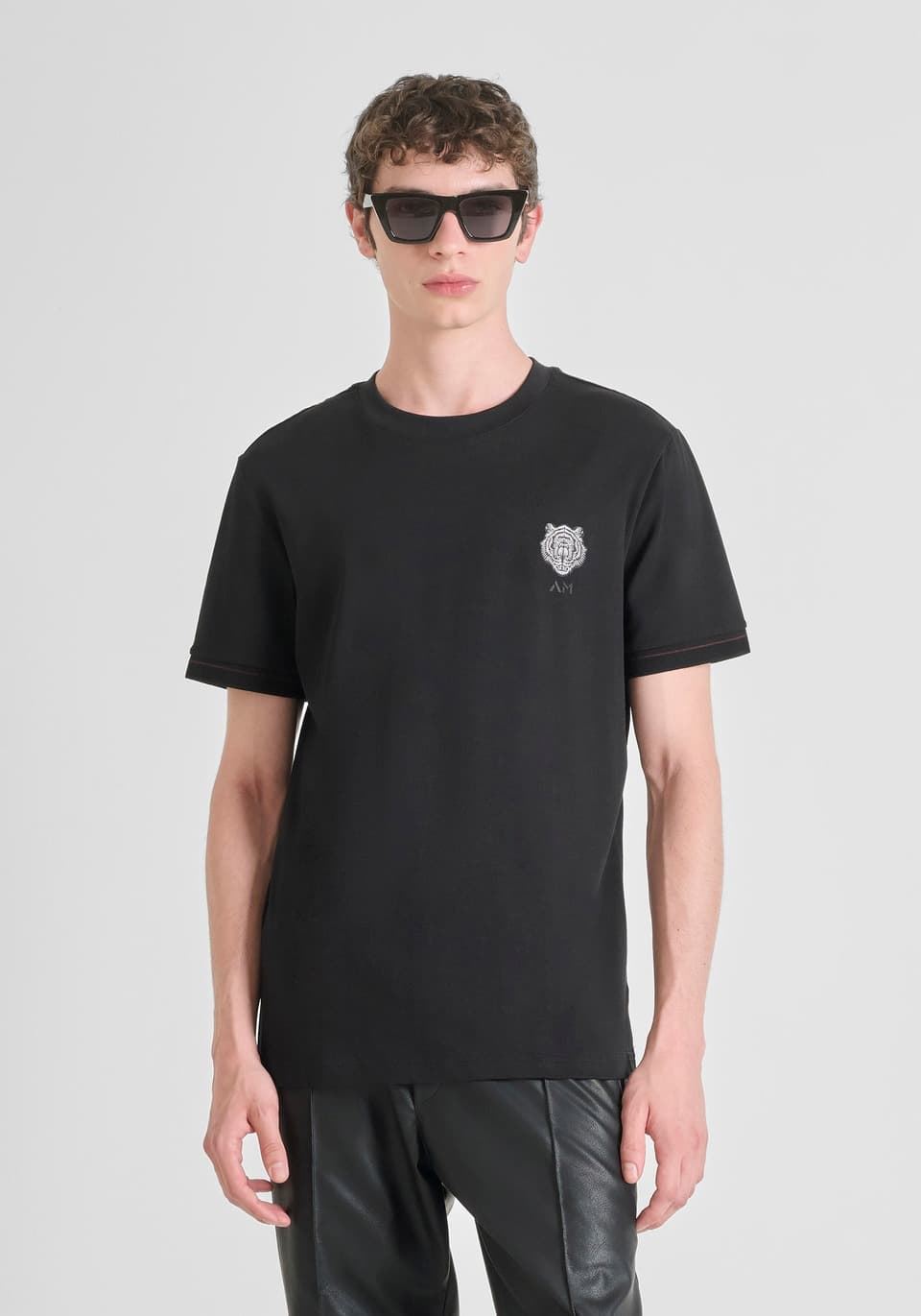 Camiseta Antony Morato Slim Fit Negro MMKS02548 FA100258 9000 - Imagen 1