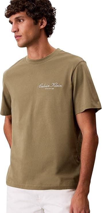Camiseta Calvin Klein 20s March Deep Lichen Green LV04RF822G LDI - Imagen 3