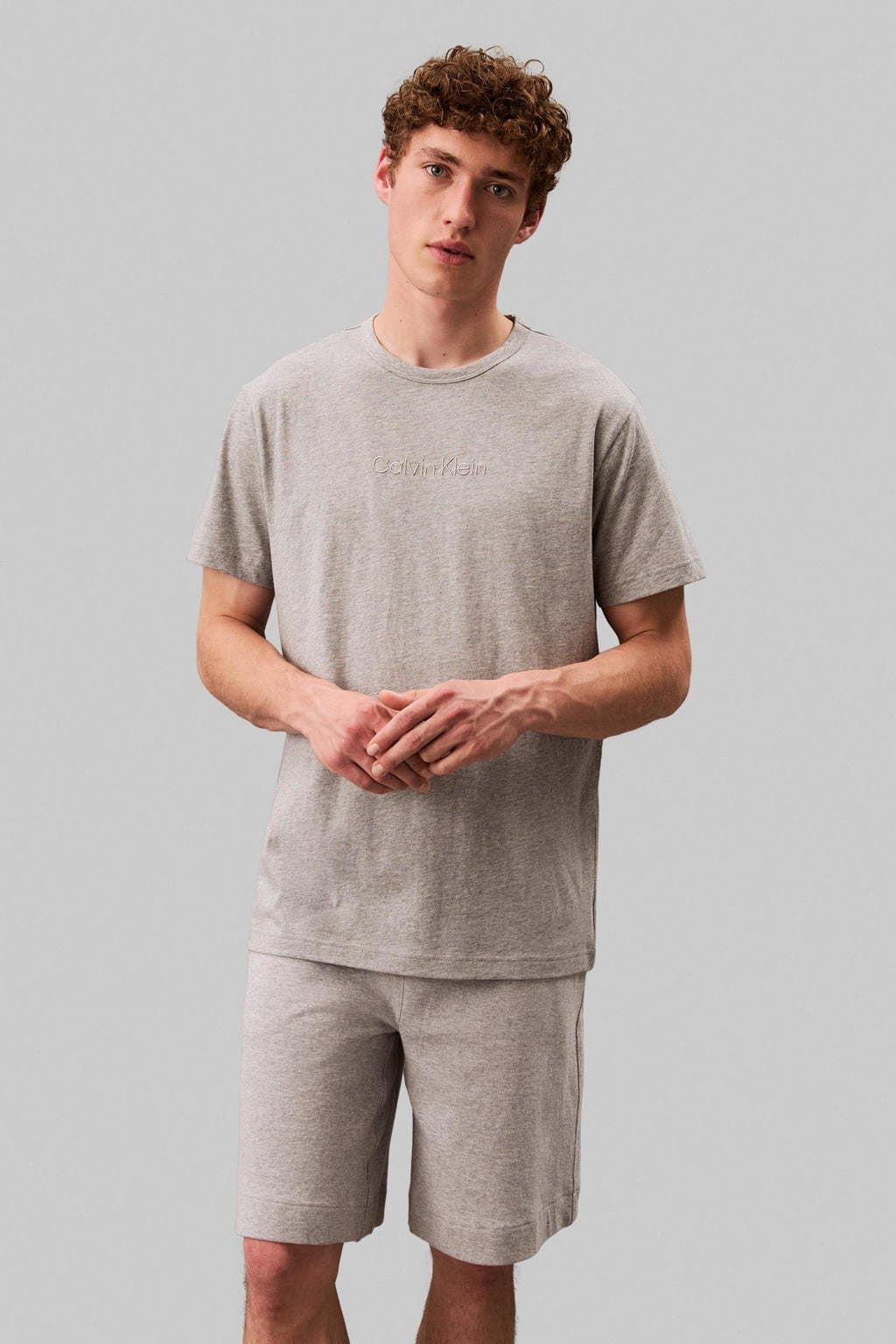 Camiseta Calvin Klein Crew Neck Medium Grey - Imagen 2