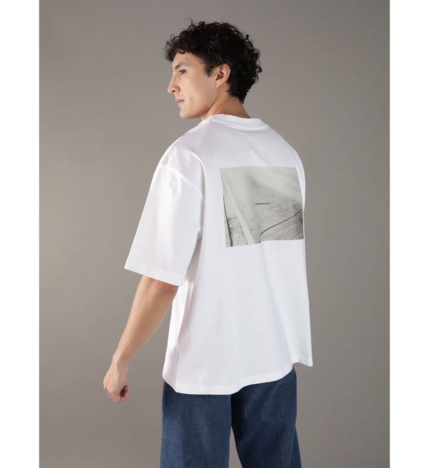 Camiseta Calvin Klein Jeans J30J327081 YAF bright white - Imagen 3