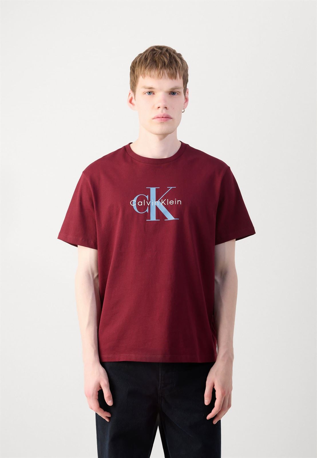 Camiseta Calvin Klein Moroccan Brown LV04RB862G GR9 - Imagen 3