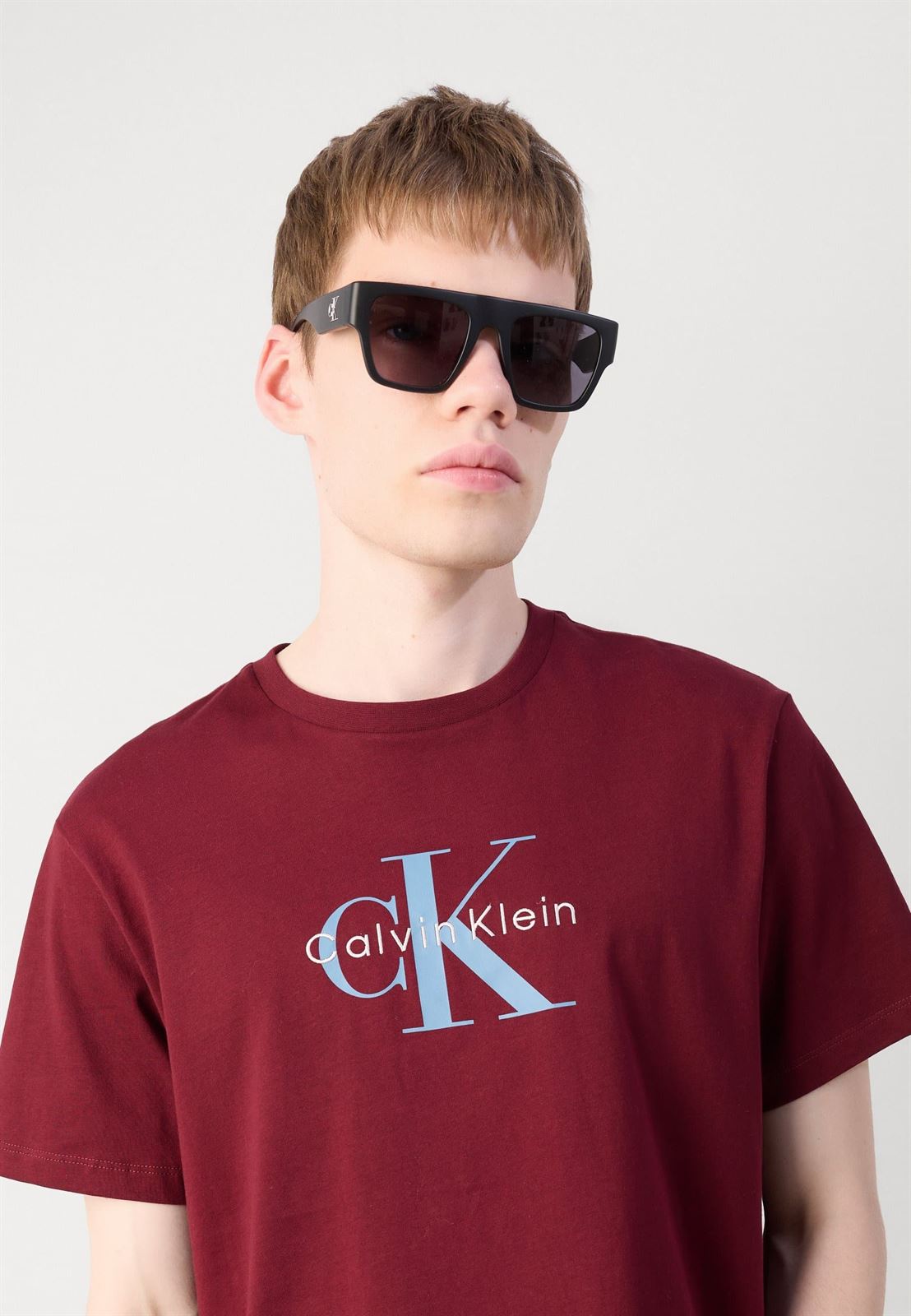 Camiseta Calvin Klein Moroccan Brown LV04RB862G GR9 - Imagen 6