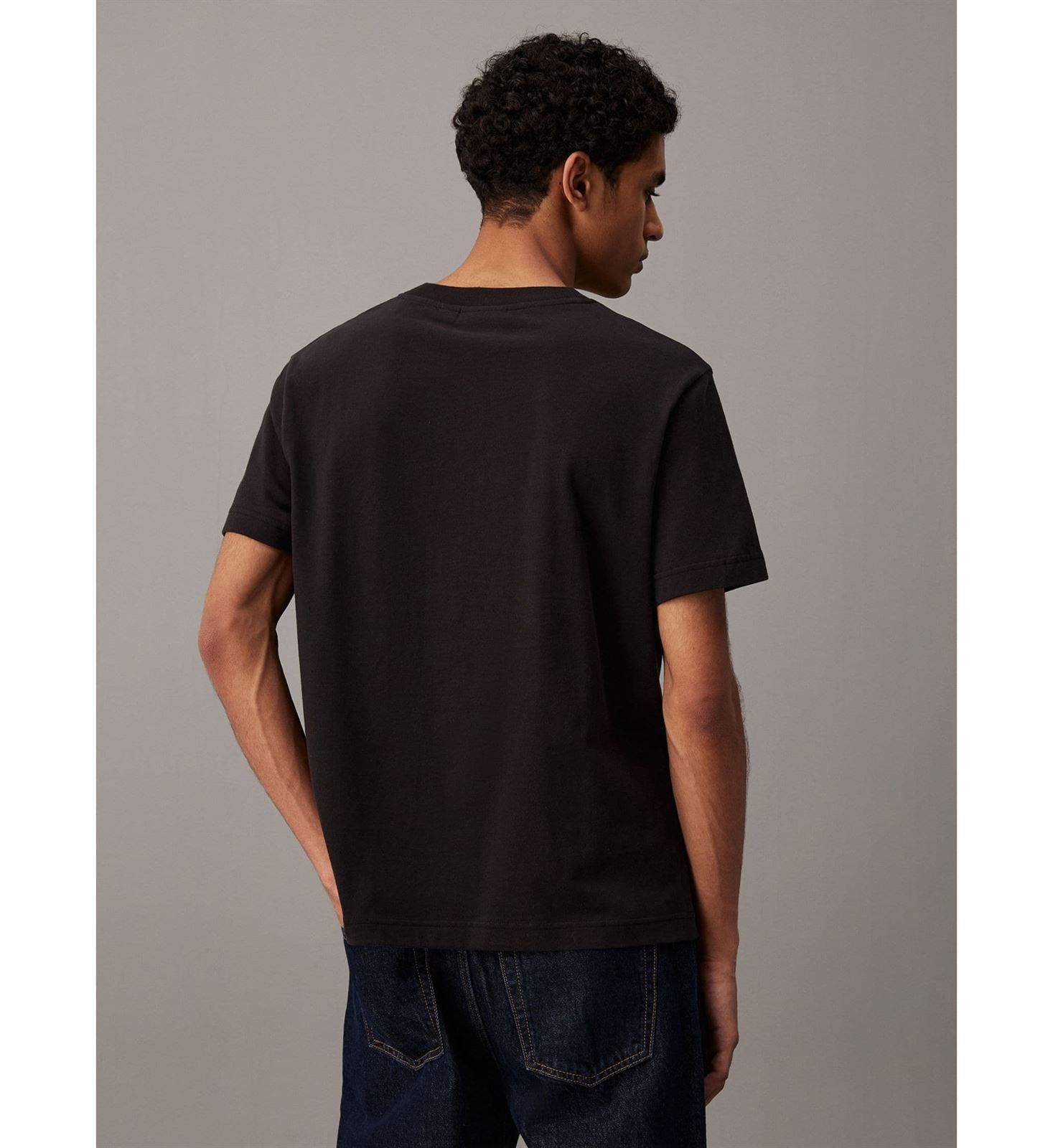 Camiseta Calvin Klein Negra J30J326158 BEH - Imagen 2