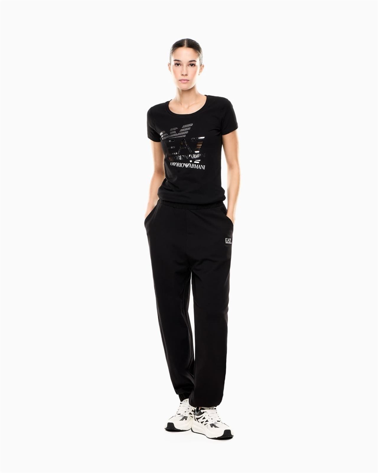 Camiseta Emporio Armani Black 7W000720 AF10373 UC001 - Imagen 2