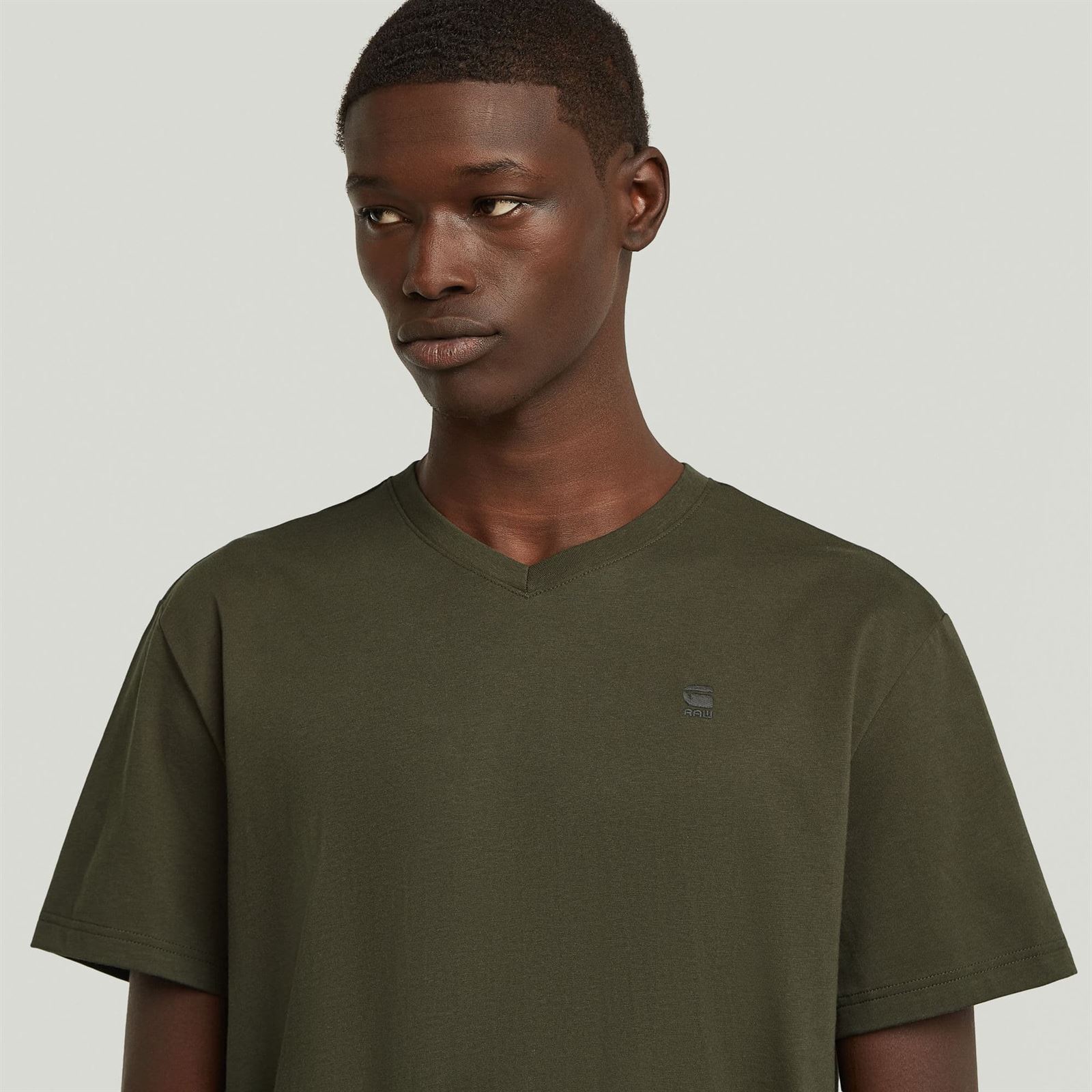 Camiseta G-STAR Base-S v t s/s D16412 336 995 asfalt - Imagen 2