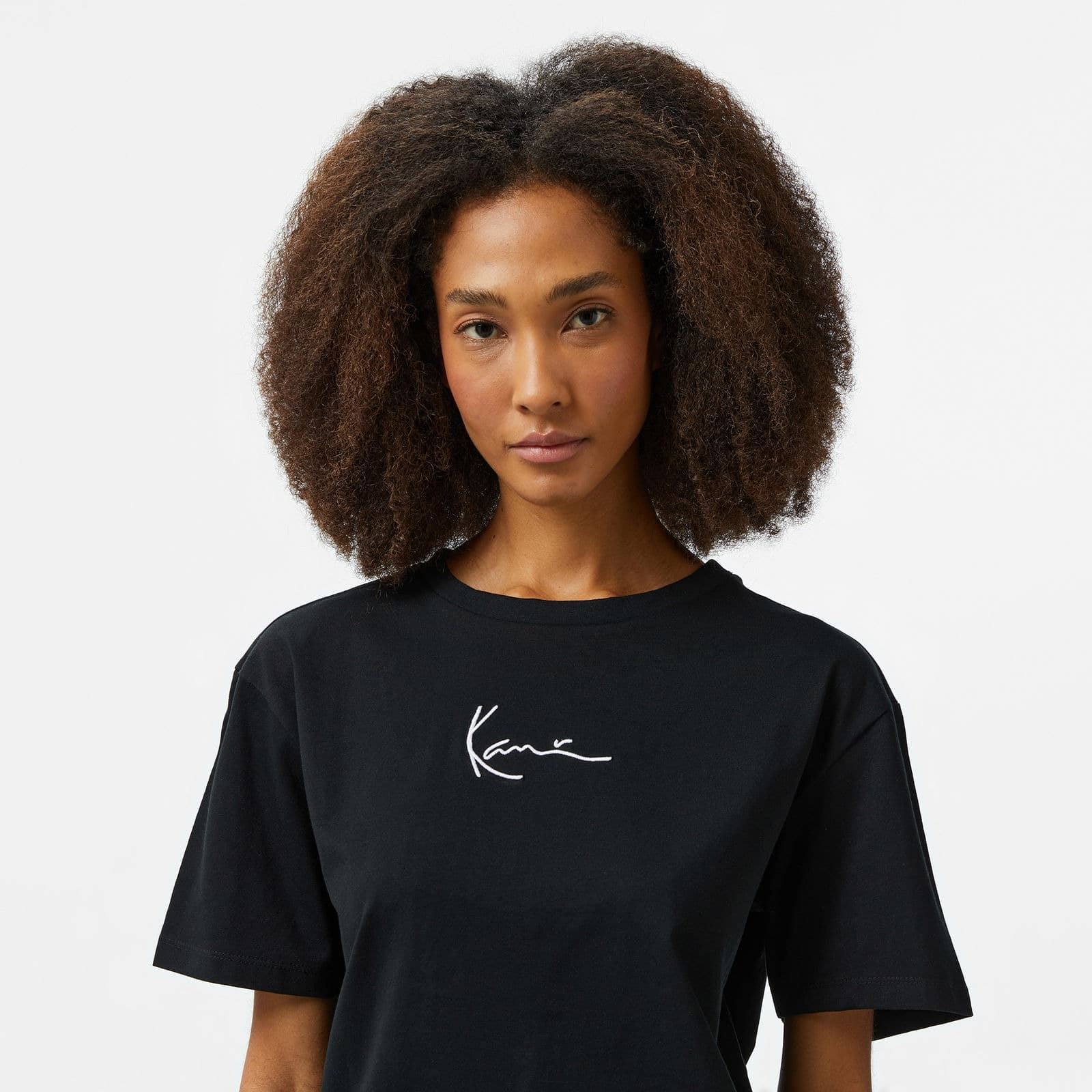 Camiseta KARL KANI 6137813 Small Signature Essential OS Tee black - Imagen 4