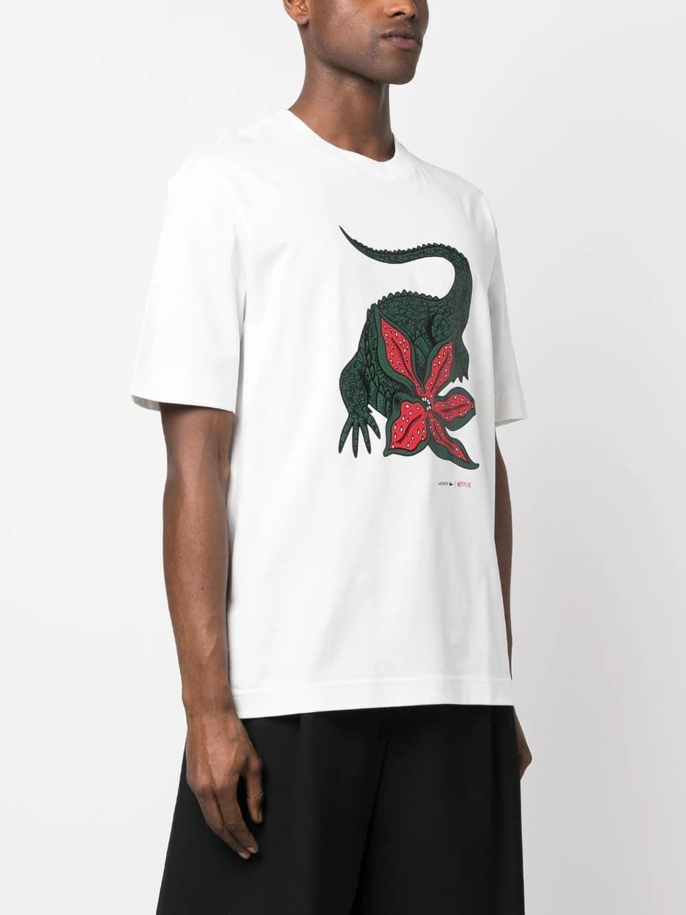 Camiseta Lacoste x Netflix TH8462 00 TIT blanc Stranger Things - Imagen 3