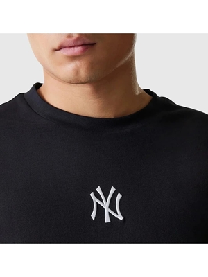 Camiseta New Era Oversized New York Yankees Essential Black 60675746 - Imagen 2