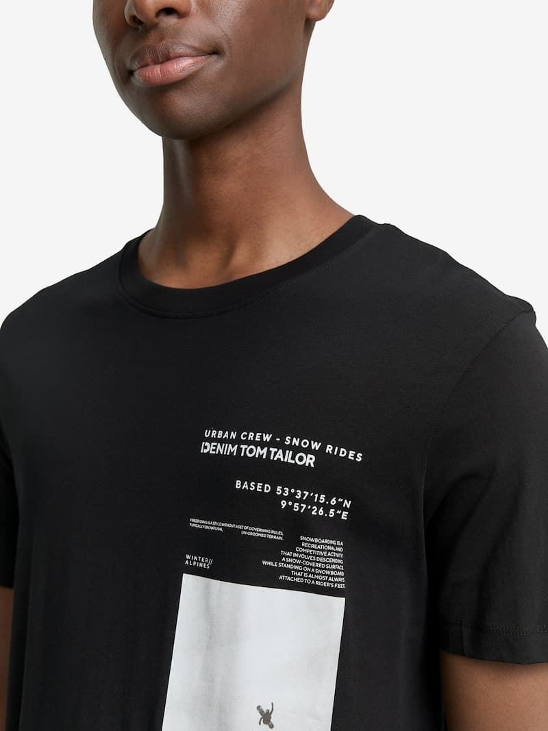 Camiseta Tom Tailor Photo Printed T-Shirt Black 1048969 29999 - Imagen 4