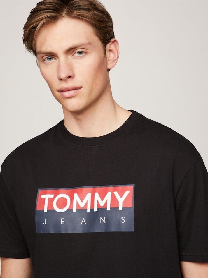 Camiseta Tommy Jeans DM0DM19684 BDS black - Imagen 3