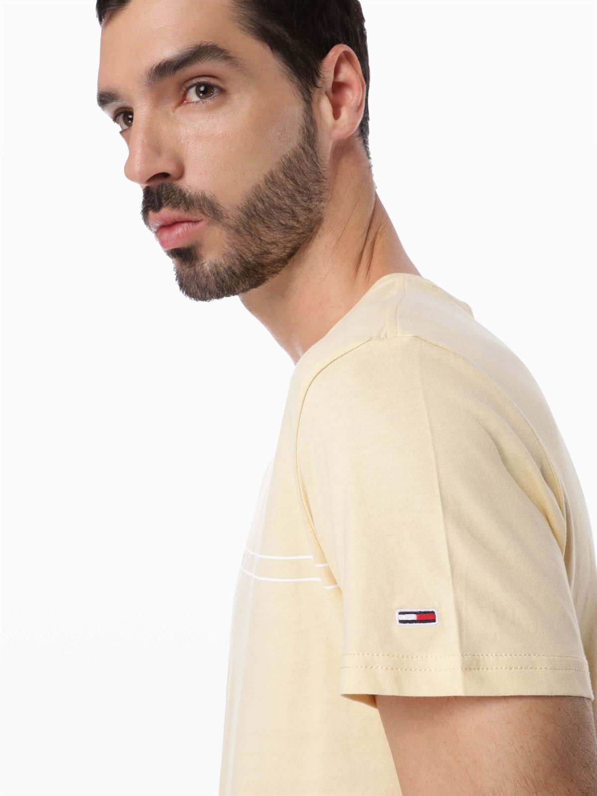 Camiseta Tommy Jeans DM0DM20779 ZGA custard cream - Imagen 7