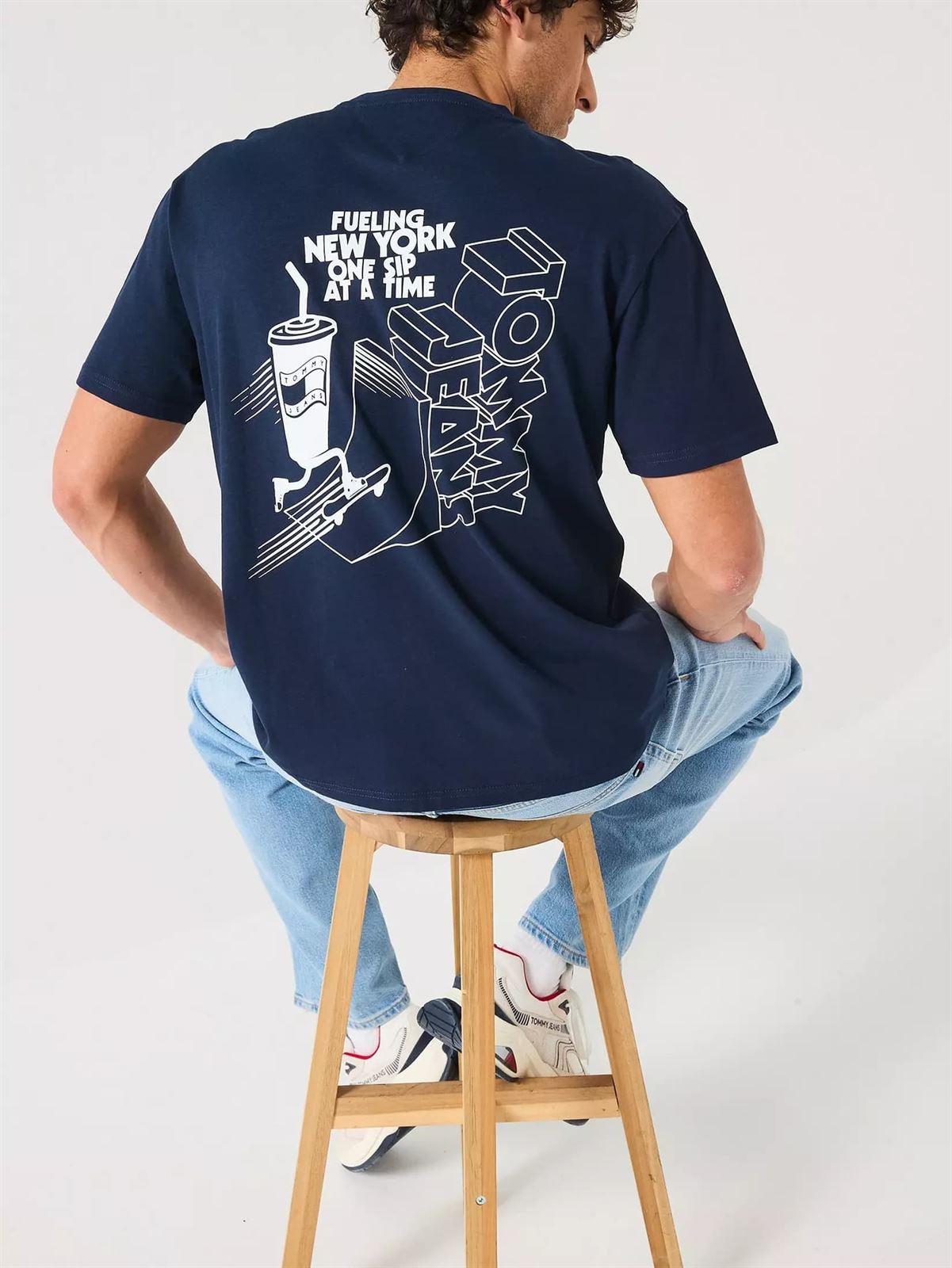 Camiseta Tommy Jeans DM0DM21830 C1G dark night navy - Imagen 3
