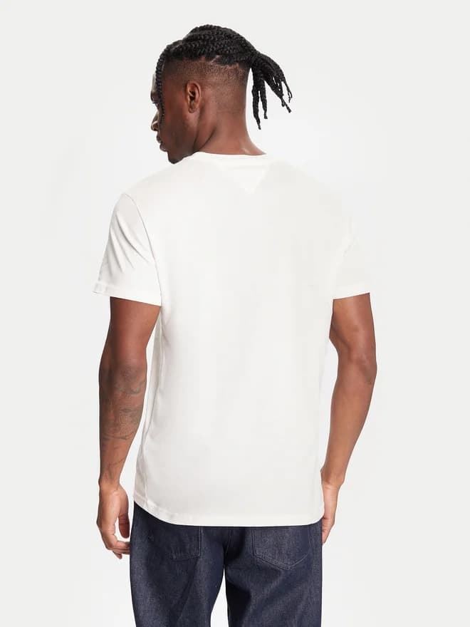 Camiseta TOMMY JEANS DM0DM21977 YBH ancient white - Imagen 3