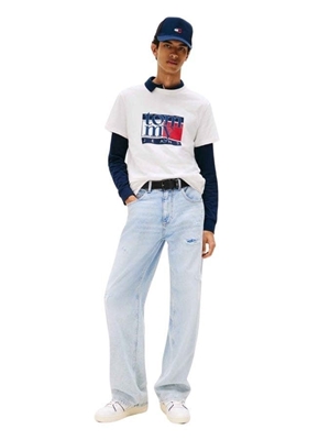 Camiseta TOMMY JEANS DM0DM21977 YBH ancient white - Imagen 1