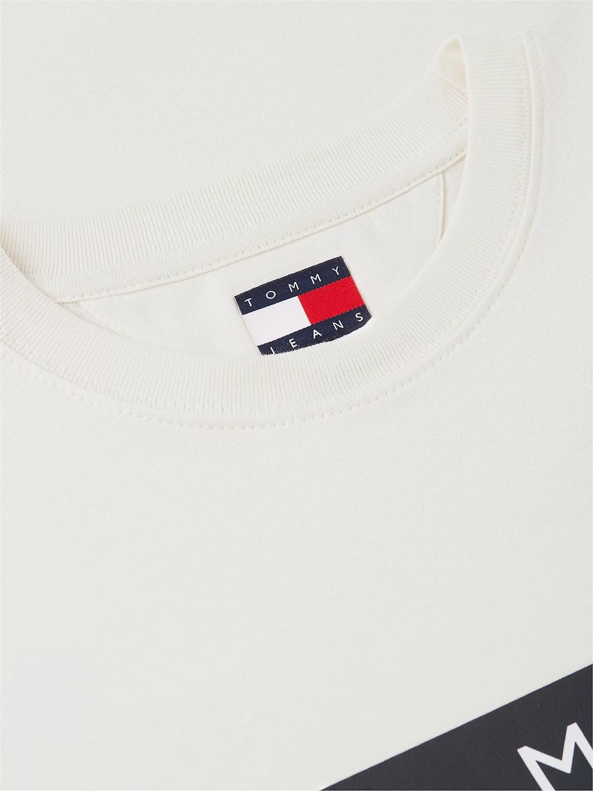 Camiseta Tommy Jeans DM0DM22645 AEF Calico - Imagen 6