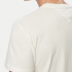 Camiseta Tommy Jeans DM0DM23376 YBH ANCIENT WHITE - Imagen 1