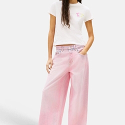 Camiseta TOMMY JEANS DW0DW22310 YBL Blanco - Imagen 2