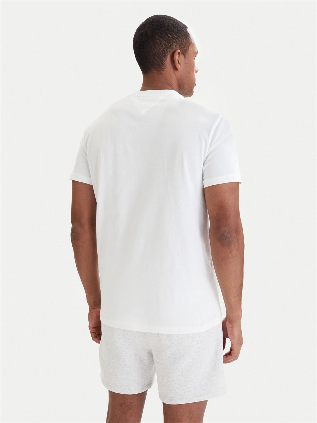 Camiseta Tommy Jeans Reg SIgnature Ecru DM0DM22539 YBL - Imagen 3