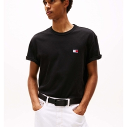 Camiseta Tommy Jeans Tjm Reg Badge Black DM0DM20322 BDS - Imagen 1