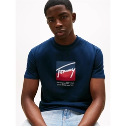 Camiseta Tommy Jeans Tjm Reg RWB Dark Night Navy DM0DM21940 C1G - Imagen 2