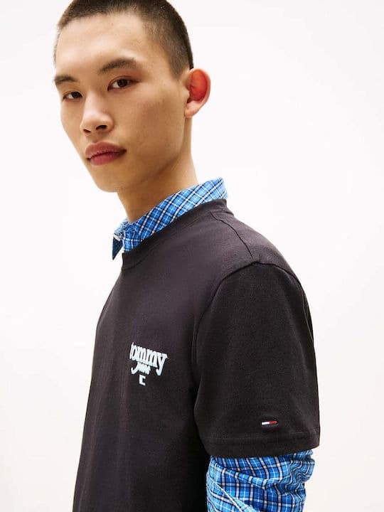 Camiseta Tommy Jeans Tjm Reg Signature Black DM0DM21934 BDS - Imagen 4