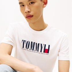Camiseta Tommy Jeans Tjm Reg Tommy Ecru DM0DM21941 YBL - Imagen 2