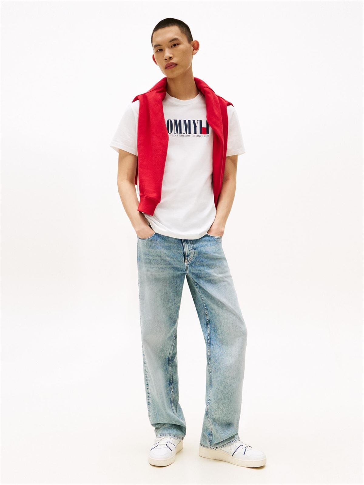 Camiseta Tommy Jeans Tjm Reg Tommy Ecru DM0DM21941 YBL - Imagen 3
