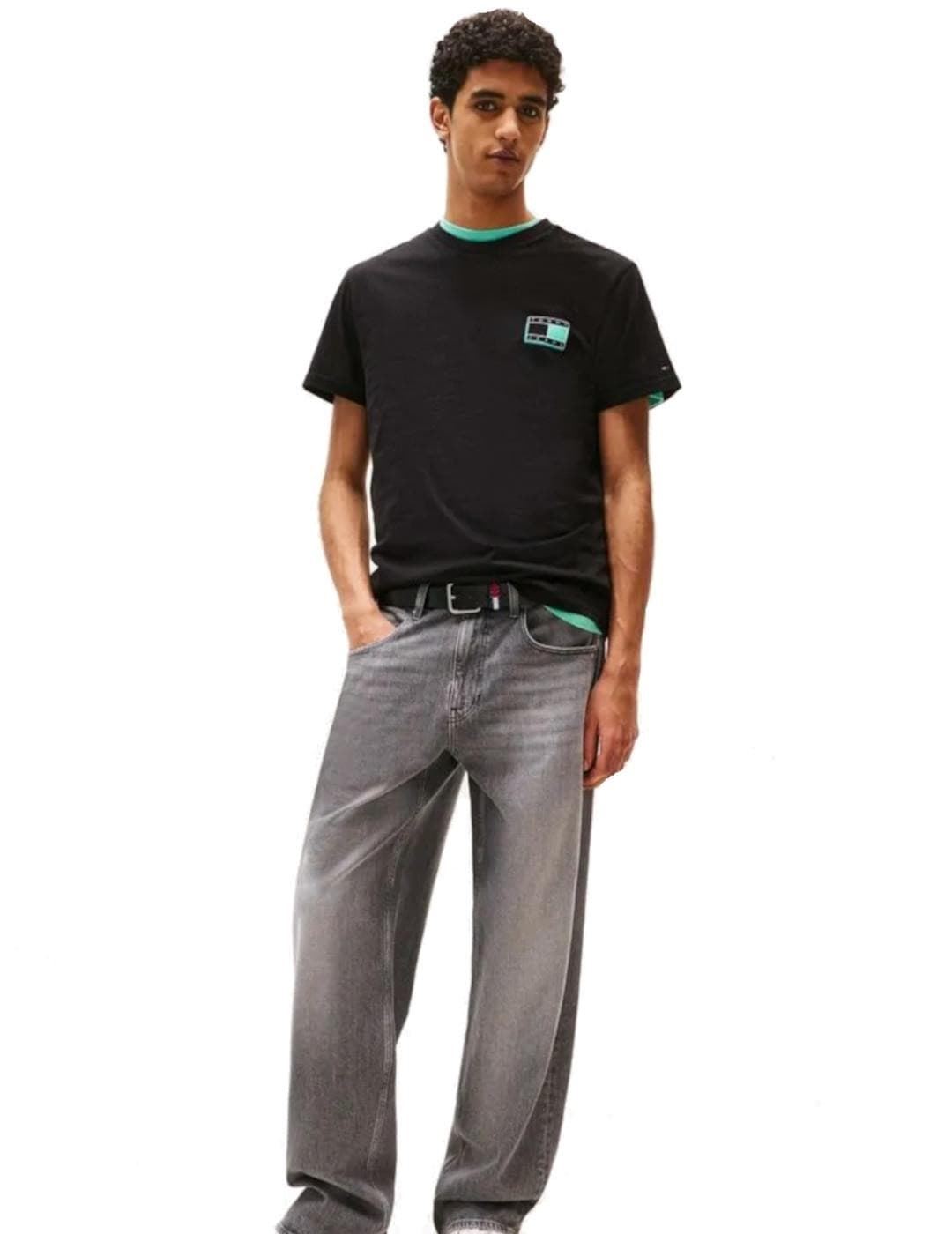 Camiseta Tommy Jeans Tjm Slim Pop Black DM0DM21577 BDS - Imagen 3